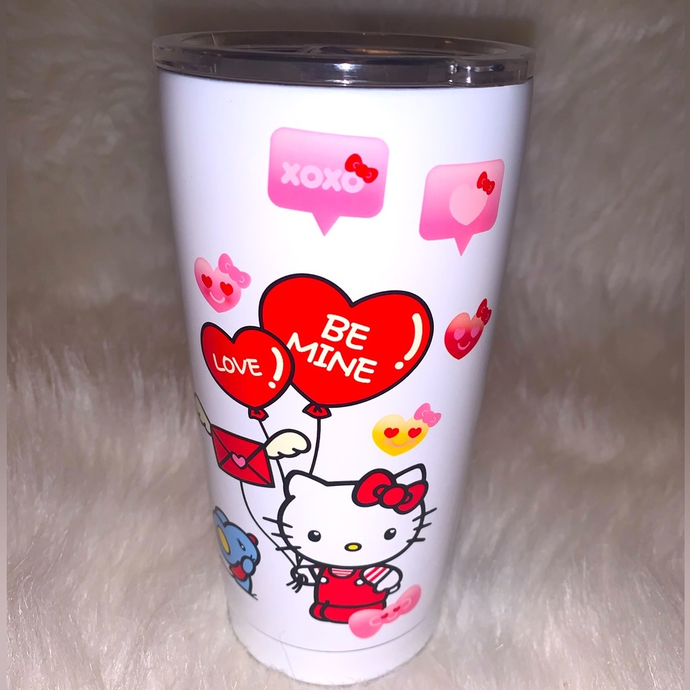 NEW!!! HELLO KITTY VALENTINES TUMBLER